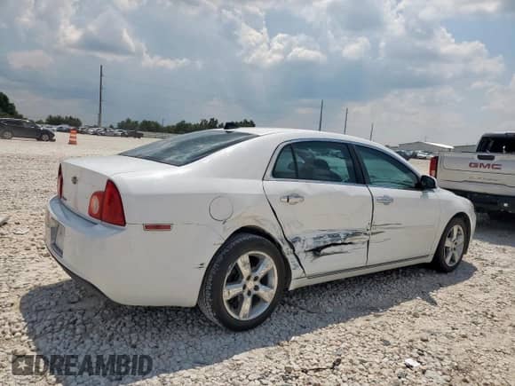 2012 Chevrolet Malibu 2LT z VIN 1G1ZD5E00CF372871, wystawiony jako Copart lot #70080965 z przebiegiem 216 715 mil mil oraz Szkoda całkowita • Salvage title. Historia ofert i sprzedaży dostępna na DreamBid. Obrazek 3.