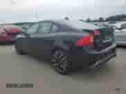 2017 Volvo S60 Dynamic с VIN YV140MTL0H2430684, выставлен на аукционе Copart как лот 81519435 с пробегом 76 860 миль миль и Списание • Salvage title. История ставок и продаж доступна на DreamBid. Изображение 2.