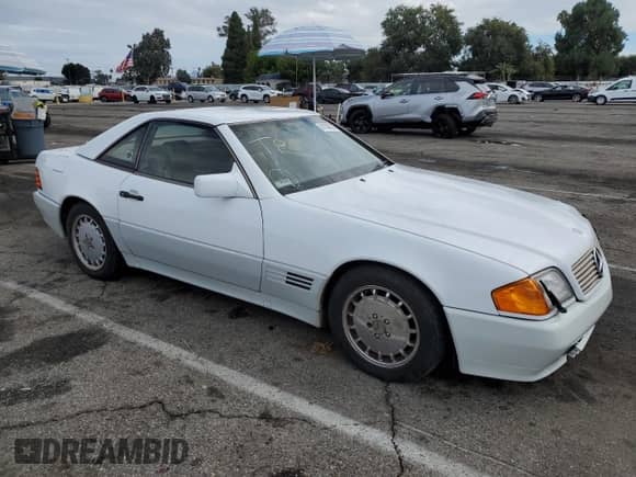 1991 Mercedes-Benz 300 с VIN WDBFA61EXMF025185, выставлен на аукционе Copart как лот 81508295 с пробегом 61 217 миль миль и Списание • Salvage title. История ставок и продаж доступна на DreamBid. Изображение 4.