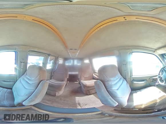 1999 Chevrolet Express с VIN 1GBFG15R2X1008869, выставлен на аукционе Copart как лот 61620025 с пробегом Не указан миль и Списание • Salvage title. История ставок и продаж доступна на DreamBid. Изображение 15.