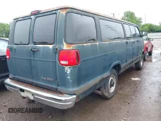 2001 Dodge Passenger with VIN 2B5WB35Y41K527326, listed as a IAAI auction lot 42398837 with 101,572 mi miles and . Bid and sale history available at DreamBid. Image 4.