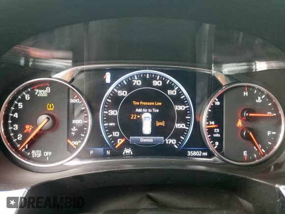 2023 Chevrolet Traverse Premier z VIN 1GNERKKW4PJ178661, wystawiony jako Copart lot #63104075 z przebiegiem 35 802 mil mil oraz Czysty tytuł • Clean title. Historia ofert i sprzedaży dostępna na DreamBid. Obrazek 9.