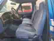 1994 Ford F-150 z VIN 1FTEF14H8RNB12023, wystawiony jako Copart lot #68451355 z przebiegiem 77 408 mil mil oraz Czysty tytuł • Clean title. Historia ofert i sprzedaży dostępna na DreamBid. Obrazek 7.