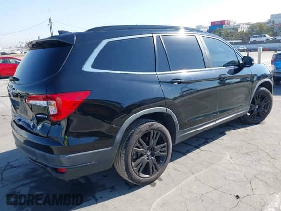 2021 Honda Pilot Special Edition z VIN 5FNYF5H2XMB034765, wystawiony jako IAAI lot #43093531 z przebiegiem 60 160 mil mil oraz . Historia ofert i sprzedaży dostępna na DreamBid. Obrazek 4.