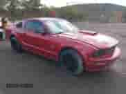 2009 Ford Mustang GT z VIN 1ZVHT82H195142785, wystawiony jako IAAI lot #43497736 z przebiegiem 118 562 mil mil oraz . Historia ofert i sprzedaży dostępna na DreamBid. Obrazek 1.
