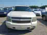 2010 Chevrolet Tahoe LTZ with VIN 1GNUKCE06AR125966, listed as a IAAI auction lot 42544013 with 243,418 mi miles and . Bid and sale history available at DreamBid. Image 12.