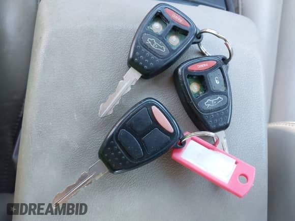 2005 Chrysler 300 C with VIN 2C3AA63H45H521896, listed as a IAAI auction lot 43037596 with 228,884 mi miles and . Bid and sale history available at DreamBid. Image 11.