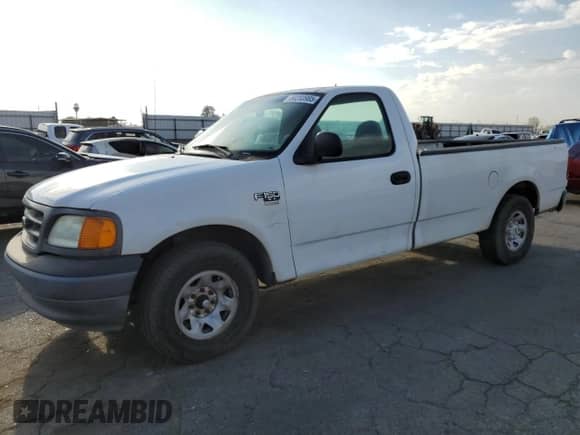 2004 Ford F-150 XL с VIN 2FDPF17M14CA69527, выставлен на аукционе Copart как лот 80203985 с пробегом Не указан миль и Чистый • Clean title. История ставок и продаж доступна на DreamBid. Изображение 1.