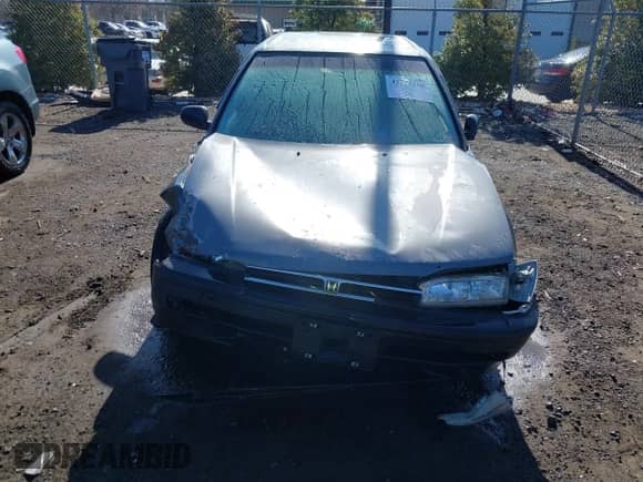 1992 Honda Accord с VIN 1HGCB7544NA131933, выставлен на аукционе IAAI как лот 41771206 с пробегом 169 813 миль миль и . История ставок и продаж доступна на DreamBid. Изображение 12.