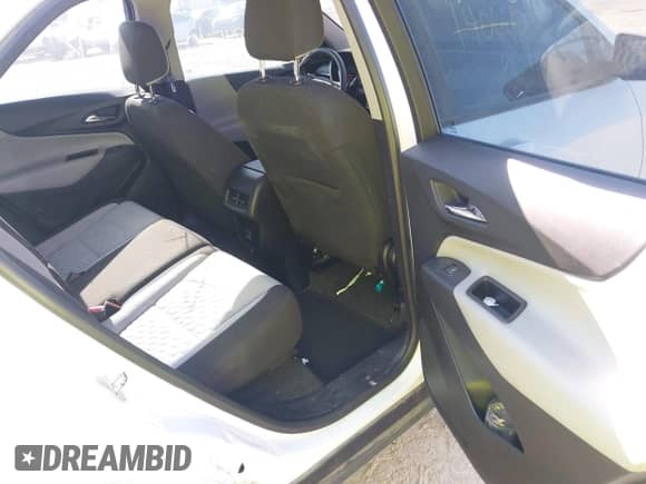 2019 Chevrolet Equinox LS с VIN 2GNAXHEV6K6140672, выставлен на аукционе IAAI как лот 43074540 с пробегом 77 159 миль миль и . История ставок и продаж доступна на DreamBid. Изображение 8.