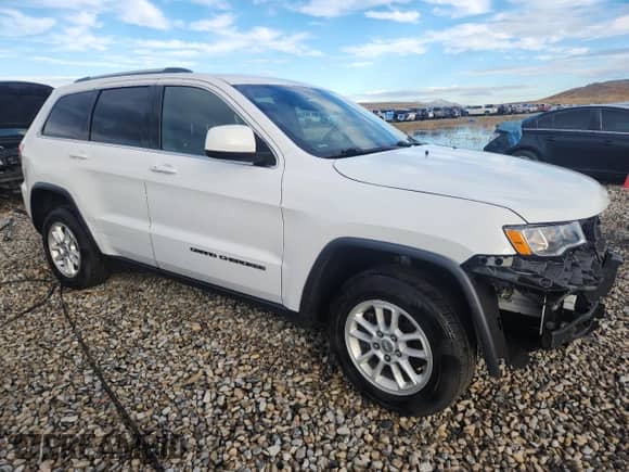 2019 Jeep Grand Cherokee Altitude with VIN 1C4RJFAG2KC855710, listed as a Copart auction lot 85543685 with 66,783 mi miles and Salvage title. Bid and sale history available at DreamBid. Image 4.
