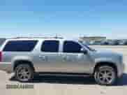 2013 Chevrolet Suburban LT с VIN 1GNSCJE01DR311928, выставлен на аукционе IAAI как лот 42733924 с пробегом 169 036 миль миль и . История ставок и продаж доступна на DreamBid. Изображение 13.