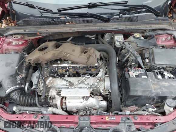 2019 Chevrolet Malibu LT z VIN 1G1ZD5ST9KF115379, wystawiony jako IAAI lot #43558663 z przebiegiem 167 882 mil mil oraz . Historia ofert i sprzedaży dostępna na DreamBid. Obrazek 10.