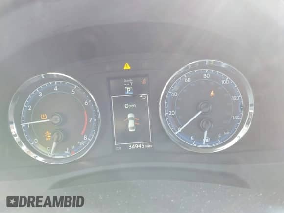 2019 Toyota Corolla L z VIN 2T1BURHE9KC143023, wystawiony jako IAAI lot #43355135 z przebiegiem 34 946 mil mil oraz . Historia ofert i sprzedaży dostępna na DreamBid. Obrazek 7.