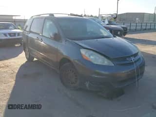 2010 Toyota Sienna CE с VIN 5TDKK4CCXAS328976, выставлен на аукционе IAAI как лот 43463881 с пробегом Не указан миль и . История ставок и продаж доступна на DreamBid. Изображение 1.