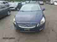 2012 Volvo S60 T6 с VIN YV1902FH5C2038827, выставлен на аукционе IAAI как лот 42860167 с пробегом 78 984 миль миль и . История ставок и продаж доступна на DreamBid. Изображение 12.