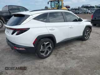 2024 Hyundai Tucson SEL z VIN 5NMJF3DE6RH394434, wystawiony jako IAAI lot #43094050 z przebiegiem 17 809 mil mil oraz . Historia ofert i sprzedaży dostępna na DreamBid. Obrazek 4.