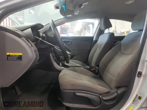 2014 Hyundai Elantra Limited с VIN KMHDH4AE9EU037281, выставлен на аукционе Copart как лот 81099565 с пробегом 124 338 миль миль и Чистый • Clean title. История ставок и продаж доступна на DreamBid. Изображение 7.