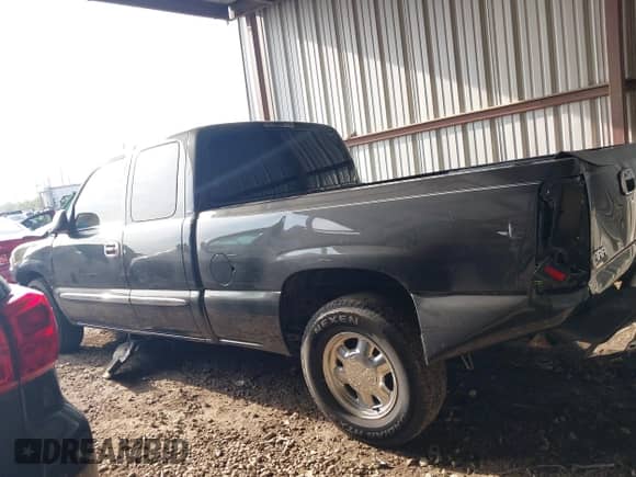 2003 GMC Sierra 1500 SLE с VIN 2GTEC19TX31197574, выставлен на аукционе IAAI как лот 42473546 с пробегом 269 771 миль миль и . История ставок и продаж доступна на DreamBid. Изображение 13.