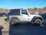 2014 Jeep Wrangler Sport с VIN 1C4AJWAGXEL253445, выставлен на аукционе IAAI как лот 43510045 с пробегом 85 724 миль миль и . История ставок и продаж доступна на DreamBid. Изображение 13.