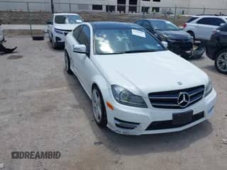 2015 Mercedes-Benz C 250 with VIN WDDGJ4HB3FG374567, listed as a IAAI auction lot 42860907 with 129,154 mi miles and . Bid and sale history available at DreamBid. Image 1.