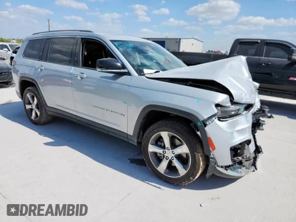 2022 Jeep Grand Cherokee Limited with VIN 1C4RJKBG5N8512503, listed as a Copart auction lot 65571625 with Not provided miles and Salvage title. Bid and sale history available at DreamBid. Image 4.