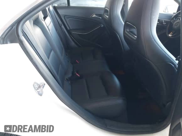 2019 Mercedes-Benz CLA 250 z VIN WDDSJ4EB2KN741592, wystawiony jako IAAI lot #42564734 z przebiegiem 36 469 mil mil oraz . Historia ofert i sprzedaży dostępna na DreamBid. Obrazek 8.