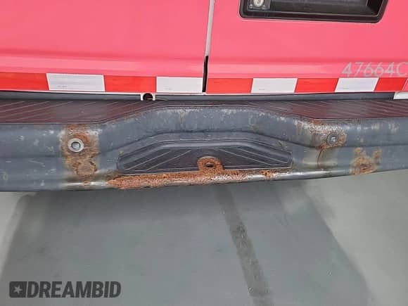 2012 Ford Econoline Cargo Recreational with VIN 1FTNE2EL6CDB36264, listed as a IAAI auction lot 43607093 with 141,640 mi miles and . Bid and sale history available at DreamBid. Image 25.