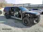2020 Cadillac Escalade ESV Premium Luxury с VIN 1GYS4JKJ8LR230310, выставлен на аукционе Copart как лот 43597755 с пробегом 56 803 миль миль и Списание • Salvage title. История ставок и продаж доступна на DreamBid. Изображение 4.