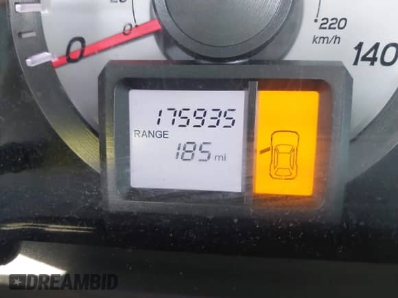 2014 Honda Pilot LX с VIN 5FNYF3H25EB027499, выставлен на аукционе IAAI как лот 43236650 с пробегом 175 935 миль миль и . История ставок и продаж доступна на DreamBid. Изображение 15.