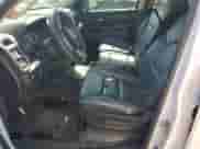 2020 Ram 1500 Tradesman z VIN 1C6RRECT4LN119541, wystawiony jako Copart lot #80070645 z przebiegiem 105 737 mil mil oraz Czysty tytuł • Clean title. Historia ofert i sprzedaży dostępna na DreamBid. Obrazek 7.