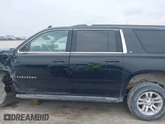2019 Chevrolet Suburban LT с VIN 1GNSKHKC8KR369851, выставлен на аукционе IAAI как лот 42438387 с пробегом 206 898 миль миль и . История ставок и продаж доступна на DreamBid. Изображение 14.
