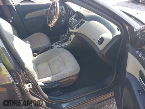 2016 Chevrolet Cruze LT с VIN 1G1PE5SBXG7132222, выставлен на аукционе IAAI как лот 43479775 с пробегом 125 876 миль миль и . История ставок и продаж доступна на DreamBid. Изображение 5.