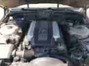 1998 BMW 7 Series 740i z VIN WBAGF8324WDL53042, wystawiony jako IAAI lot #42670339 z przebiegiem Nie podano mil oraz . Historia ofert i sprzedaży dostępna na DreamBid. Obrazek 10.