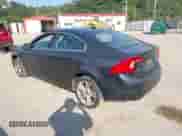 2015 Volvo S60 T5 Premier с VIN YV1612TK3F2363609, выставлен на аукционе IAAI как лот 42878515 с пробегом 85 058 миль миль и . История ставок и продаж доступна на DreamBid. Изображение 3.