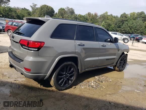 2020 Jeep Grand Cherokee Altitude с VIN 1C4RJFAG3LC237734, выставлен на аукционе Copart как лот 81571475 с пробегом 139 026 миль миль и Списание • Salvage title. История ставок и продаж доступна на DreamBid. Изображение 3.