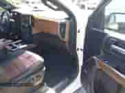 2021 Chevrolet Silverado 1500 High Country с VIN 1GCUYHEL5MZ241422, выставлен на аукционе IAAI как лот 43088986 с пробегом 105 138 миль миль и . История ставок и продаж доступна на DreamBid. Изображение 5.