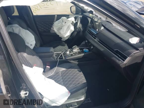 2023 Mitsubishi Outlander SEL z VIN JA4J4VA86PZ017931, wystawiony jako IAAI lot #43321383 z przebiegiem 58 394 mil mil oraz . Historia ofert i sprzedaży dostępna na DreamBid. Obrazek 5.