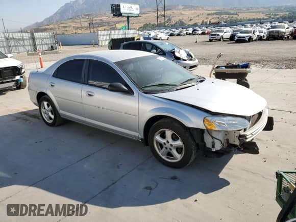 2005 Dodge Stratus SXT with VIN 1B3EL46R25N669389, listed as a Copart auction lot 67415765 with 167,939 mi miles and Salvage title. Bid and sale history available at DreamBid. Image 4.