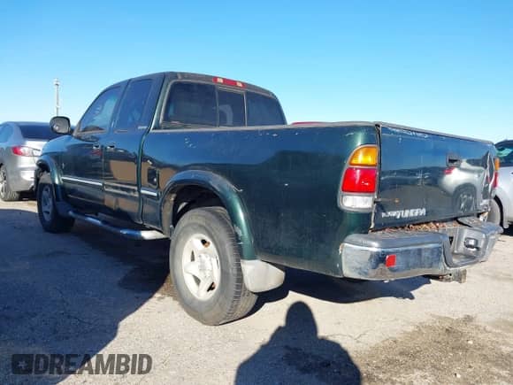 2001 Toyota Tundra Limited z VIN 5TBRT38171S140583, wystawiony jako IAAI lot #41291679 z przebiegiem 228 139 mil mil oraz . Historia ofert i sprzedaży dostępna na DreamBid. Obrazek 3.
