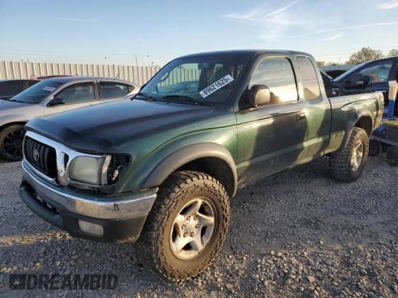 2004 Toyota Tacoma z VIN 5TEWN72N24Z364066, wystawiony jako Copart lot #89621625 z przebiegiem 344 882 mil mil oraz Szkoda całkowita • Salvage title. Historia ofert i sprzedaży dostępna na DreamBid. Obrazek 1.