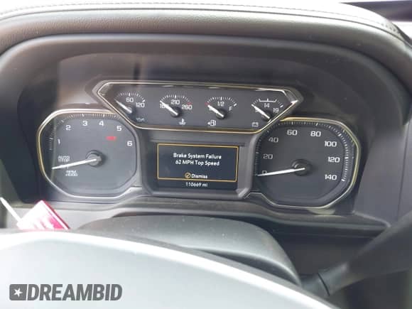 2021 GMC Sierra 1500 SLT z VIN 1GTU9DET3MZ161056, wystawiony jako IAAI lot #42992332 z przebiegiem 110 668 mil mil oraz . Historia ofert i sprzedaży dostępna na DreamBid. Obrazek 7.