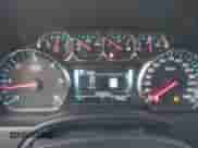 2019 Chevrolet Suburban LT z VIN 1GNSCHKC4KR193880, wystawiony jako IAAI lot #42270216 z przebiegiem 137 872 mil mil oraz . Historia ofert i sprzedaży dostępna na DreamBid. Obrazek 7.