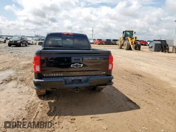 2017 Chevrolet Silverado 1500 LTZ с VIN 3GCUKSEJ4HG367922, выставлен на аукционе Copart как лот 67438465 с пробегом 71 663 миль миль и Чистый • Clean title. История ставок и продаж доступна на DreamBid. Изображение 6.