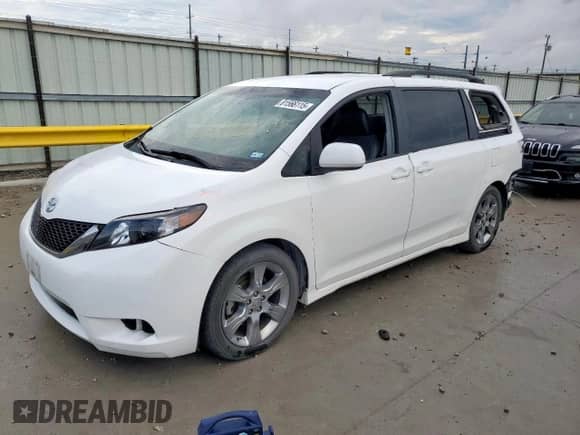 2011 Toyota Sienna SE with VIN 5TDXK3DC0BS091981, listed as a Copart auction lot 81566115 with 212,248 mi miles and Salvage title. Bid and sale history available at DreamBid. Image 1.