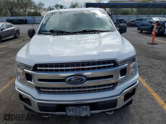 2018 Ford F-150 XL z VIN 1FTEW1EGXJKE75905, wystawiony jako Copart lot #81277955 z przebiegiem 48 545 mil mil oraz Szkoda całkowita • Salvage title. Historia ofert i sprzedaży dostępna na DreamBid. Obrazek 5.