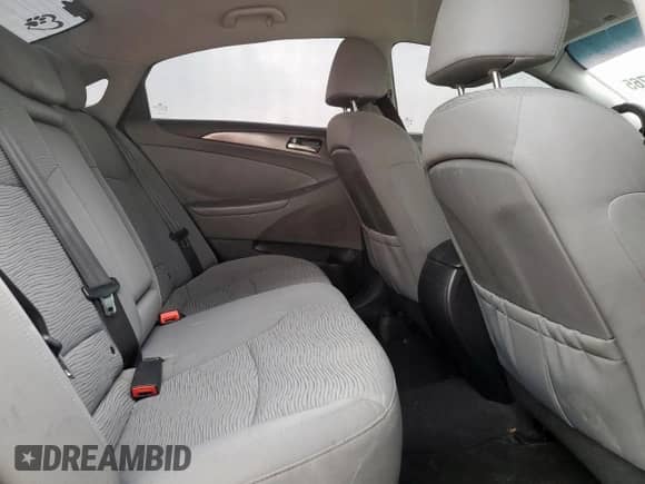 2015 Hyundai Sonata z VIN KMHEC4A4XFA134891, wystawiony jako Copart lot #70047765 z przebiegiem 146 397 mil mil oraz Czysty tytuł • Clean title. Historia ofert i sprzedaży dostępna na DreamBid. Obrazek 10.