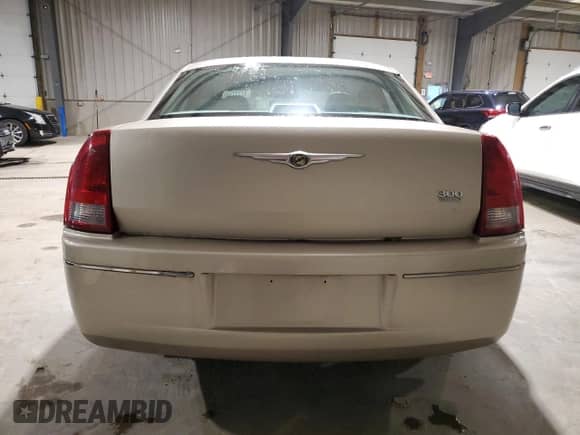 2006 Chrysler 300 Touring с VIN 2C3KA53G16H346742, выставлен на аукционе Copart как лот 82737195 с пробегом 165 260 миль миль и Чистый • Clean title. История ставок и продаж доступна на DreamBid. Изображение 6.