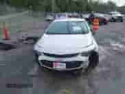 2018 Chevrolet Malibu LS z VIN 1G1ZB5ST7JF277595, wystawiony jako IAAI lot #43289380 z przebiegiem 62 729 mil mil oraz . Historia ofert i sprzedaży dostępna na DreamBid. Obrazek 11.