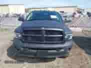 2005 Dodge 2500 SLT z VIN 3D7KS28C25G844501, wystawiony jako IAAI lot #42176860 z przebiegiem 238 386 mil mil oraz . Historia ofert i sprzedaży dostępna na DreamBid. Obrazek 12.